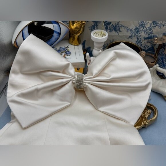 🆕 BRONX & BANCO 🧿 NWOT Evie White Strapless Bow Mini Dress, Sz S US 4 - Picture 14 of 16